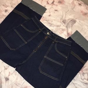 Hollister high rise cargo boyfriend jeans